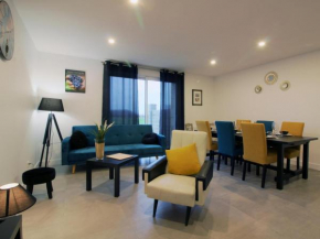 Gîte Lussac, 5 pièces, 8 personnes - FR-1-440-430